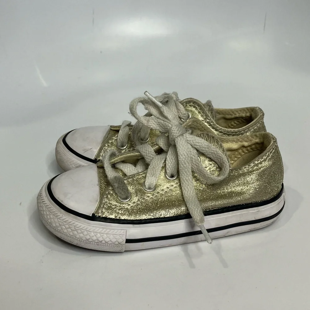 Converse gold sneakers toddler size‎ 7 metallic trendy